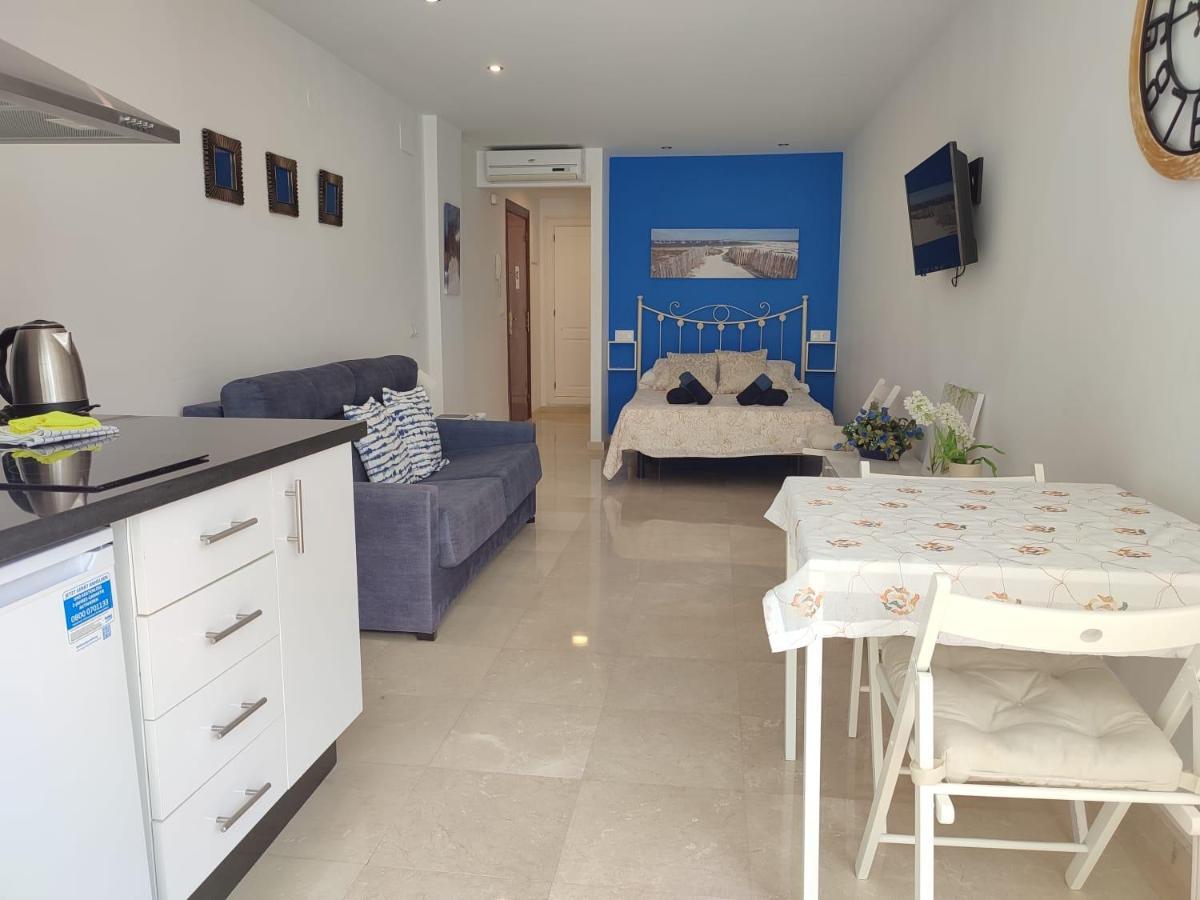 Apartament Turisstiko La Roca Chica 4 Torremolinos Zewnętrze zdjęcie